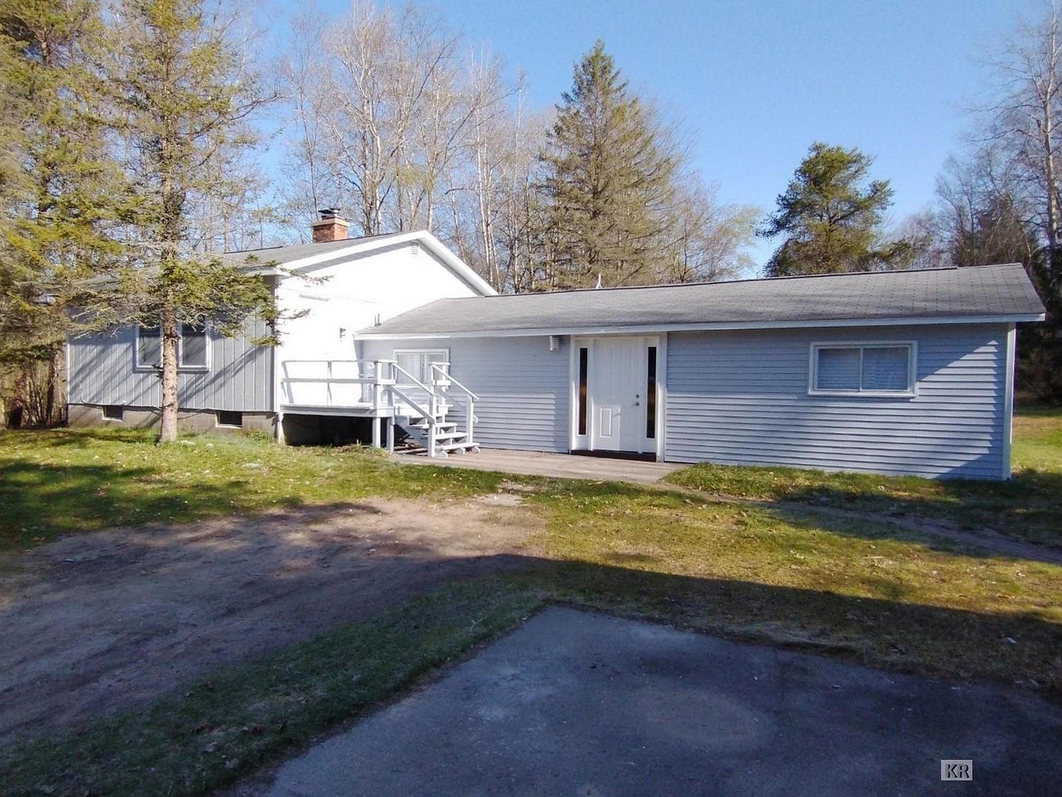 2570 Beatrice Rd Harrison MI 48625 Zillow