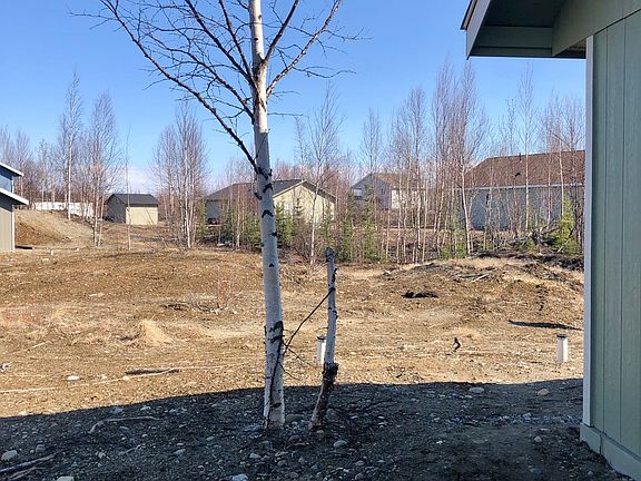 3rd image of 15840 W Hess Ln #1B