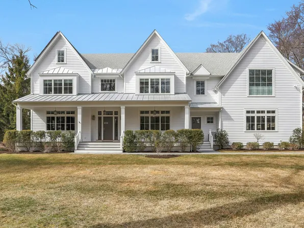 10 Holly Lane, Darien, CT 06820
