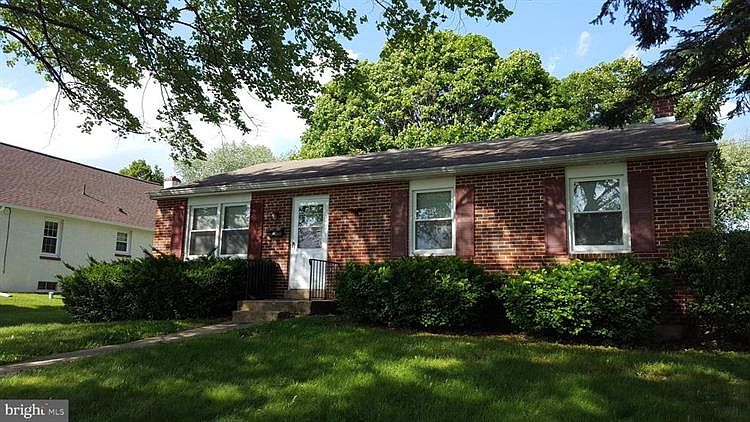 1st image of 23 Wilson Ave
