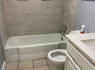 532 N Commerce St #102, Pt Lavaca, TX 77979