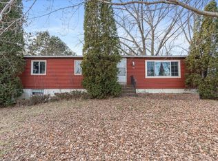 301 Sunrise Dr, Somerset, WI 54025