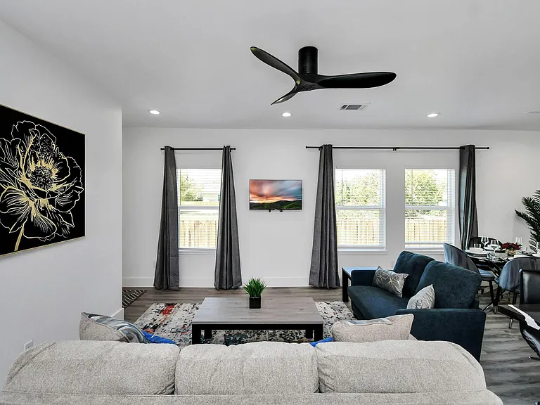 6531 Rosemary Ln #A — Photo 8