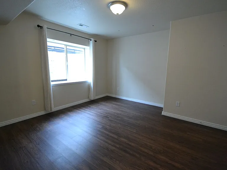 2721 Crooked Vine Ct — Photo 16