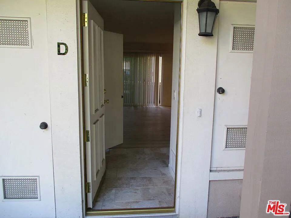 Building Photo - 3802 Dunford Ln #D