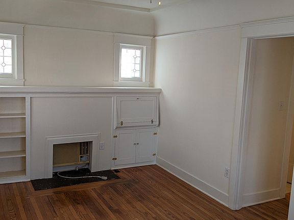4th image of 4649 Georgia St