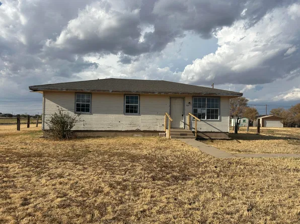 502 E 3rd St, Hale Center, TX 79041