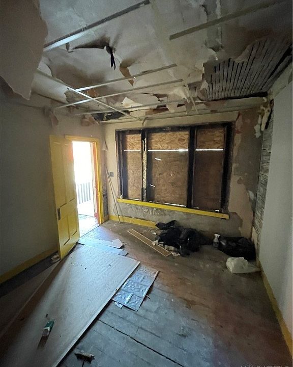 95 Peckham St, Buffalo, NY 14206 Zillow