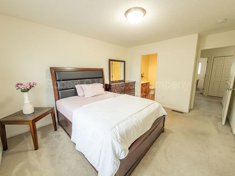 219 Pepin Pl — Photo 18