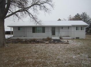 1560 33rd Ln, Pueblo, CO 81006