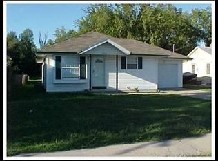 2923 W Chestnut St, Springfield, MO 65803