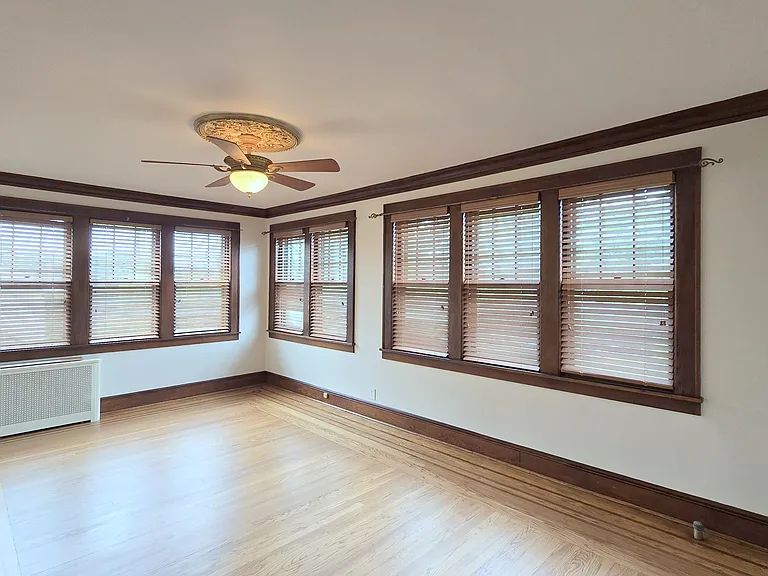 75 Williamson Ave #2 — Photo 3