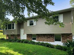 60 Mayer Dr, Lloyd, NY 12528