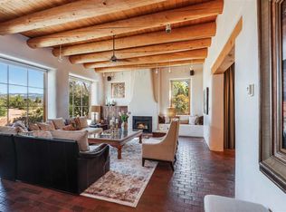 510 E Barcelona Rd, Santa Fe, NM 87505