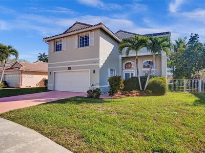417 SW 195th Ave, Pembroke Pines, FL, 33029