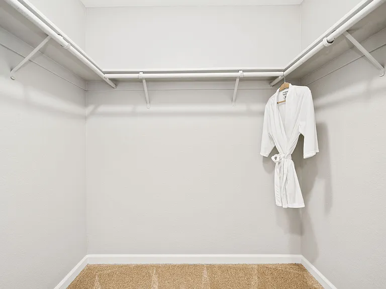 Shaliko Apartment Homes — Photo 10
