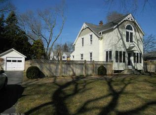 14 N Bride Brook Rd, East Lyme, CT 06333