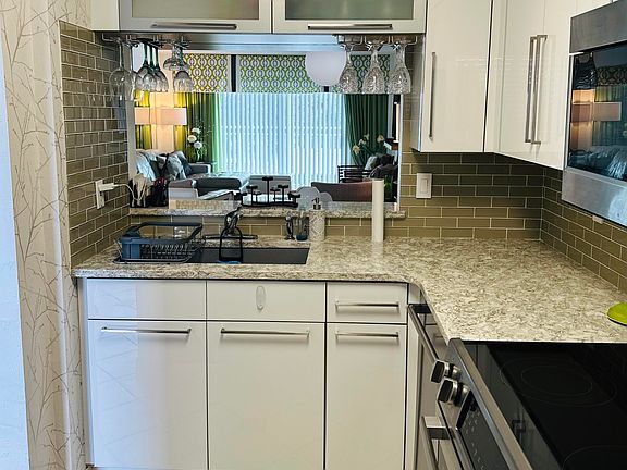 3rd image of 145 N Halifax Ave APT 405