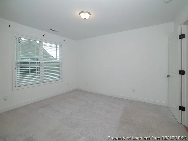 212 Stafford Ave — Photo 38