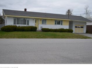 94 Summit Ave, Lewiston, ME 04240