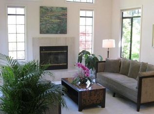 145 Linden Ln, San Rafael, CA 94901