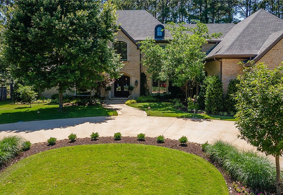 1st image of 4872 Prestwick South Cir