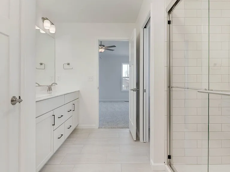 2503 Treeline Dr — Photo 16