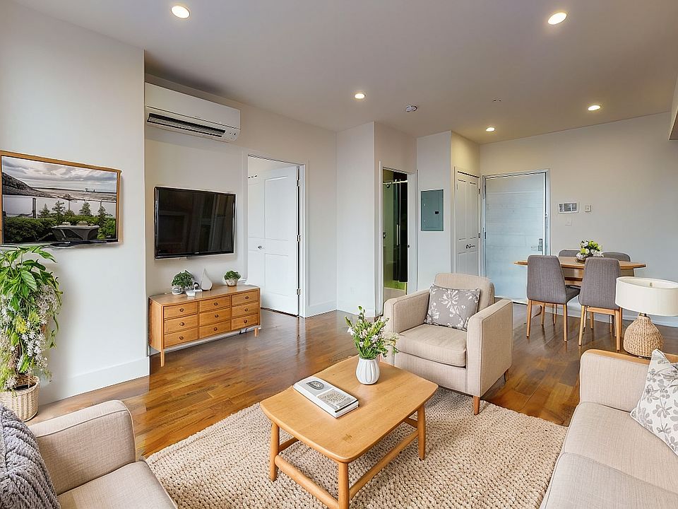 1st image of 13828 Queens Blvd APT 7D