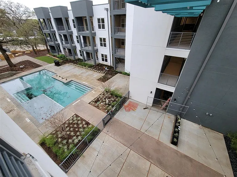 4801 Springdale Rd #2211 — Photo 2