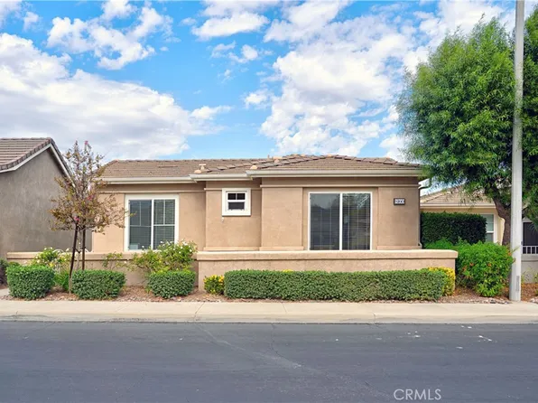 8160 Doral Ln, Hemet, CA 92545
