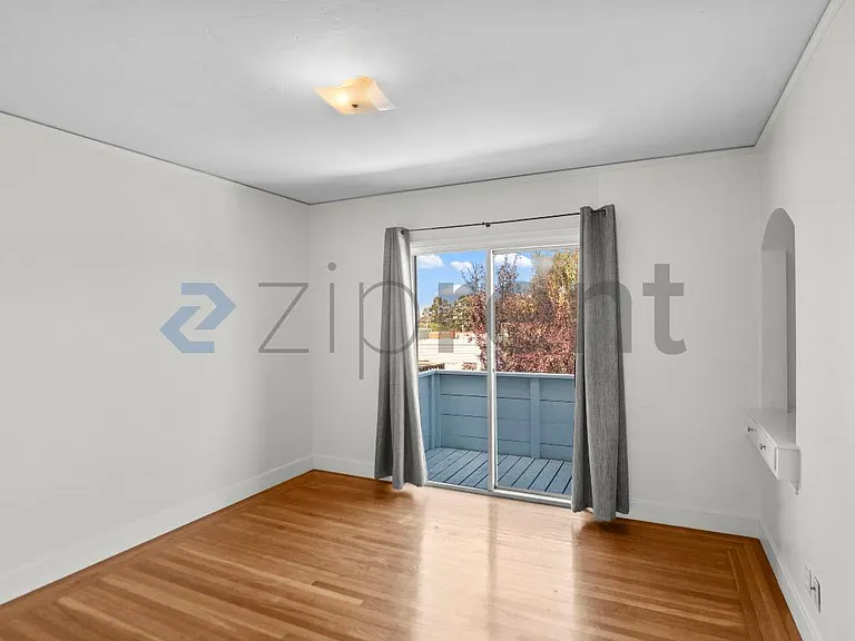 276 East Ave #U — Photo 17