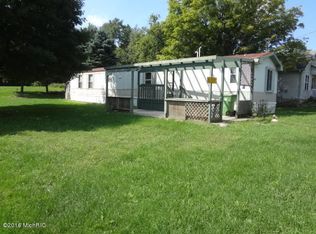488 Graham St, Cassopolis, MI 49031