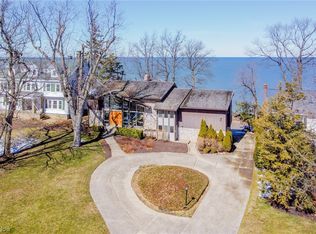 17828 Lake Rd, Lakewood, OH