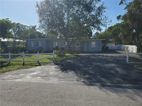 505 SW South Carolina Dr, Stuart, FL 34994