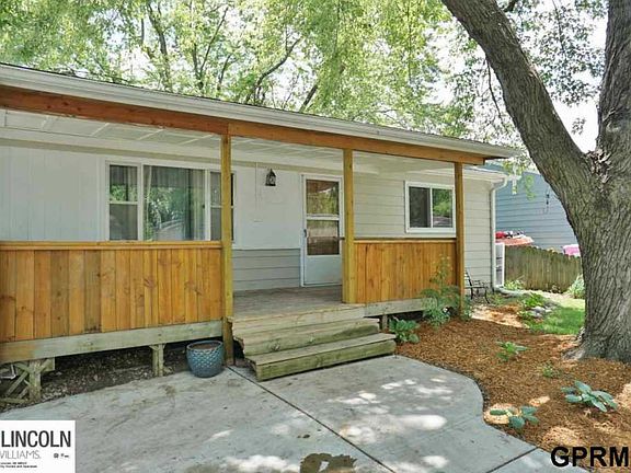 2nd image of 7321 Seward Ave