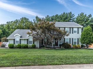 7813 Briarwood Dr, Evansville, IN 47715