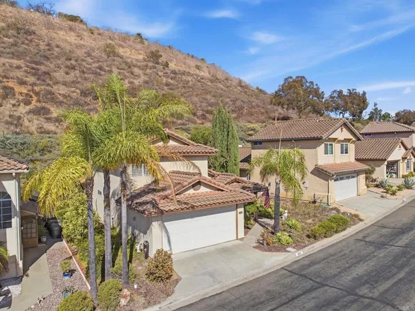 1832 Loreto Gln, Escondido, CA 92027
