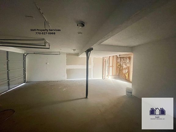 4810 Baker Garage_12182022