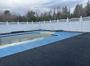 20 Tyler St, Medway, ME 04460