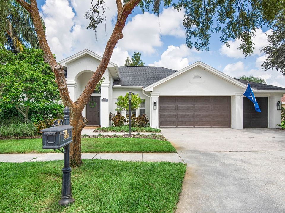 1st image of 9606 Woodbay Dr