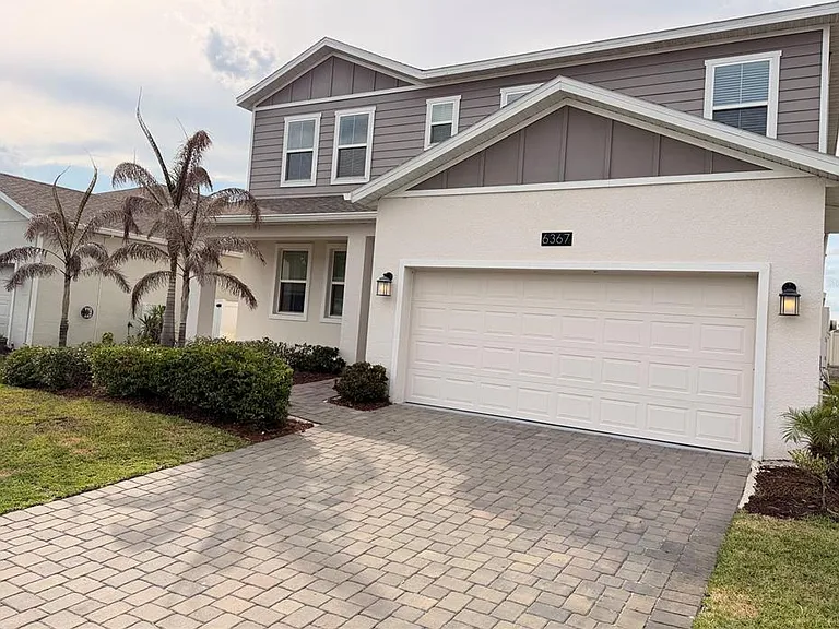 6367 Lakepine St — Photo 3