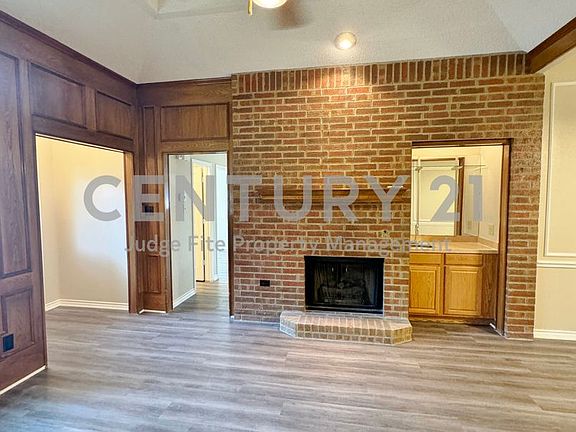 4th image of 109 Larchbrook Dr