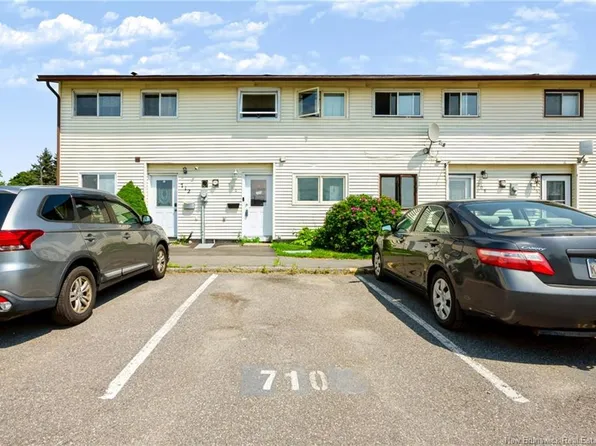 710 Highmeadow Dr, Saint John, NB E2J 3V1