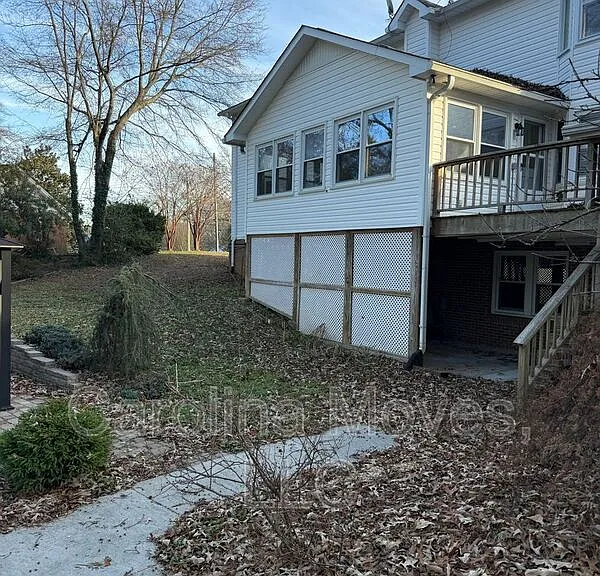 121 Chipwood Ln — Photo 32