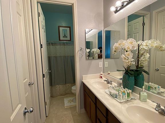 5th image of 21115 E Sunset Dr