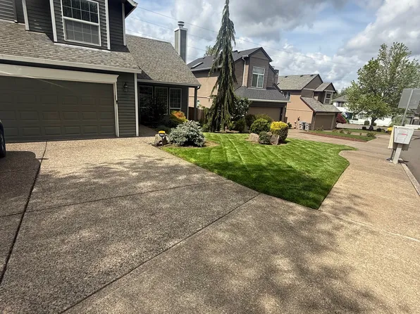 12689 SW Ascension Dr, Tigard, OR 97223