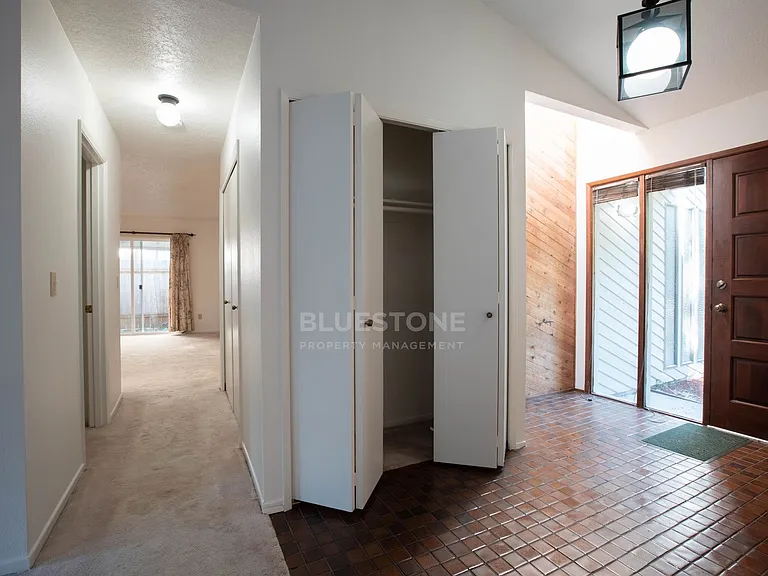 14715 SW Carlsbad Dr — Photo 3