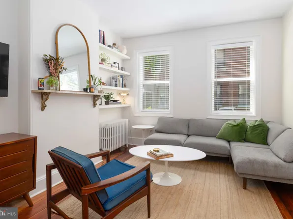 335 Manton St, Philadelphia, PA 19147