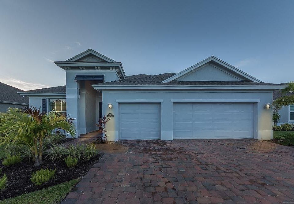 1st image of 1554 Segovia Cir