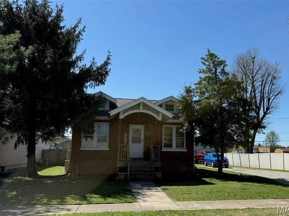 2318 Waterman Ave, Granite City, IL 62040